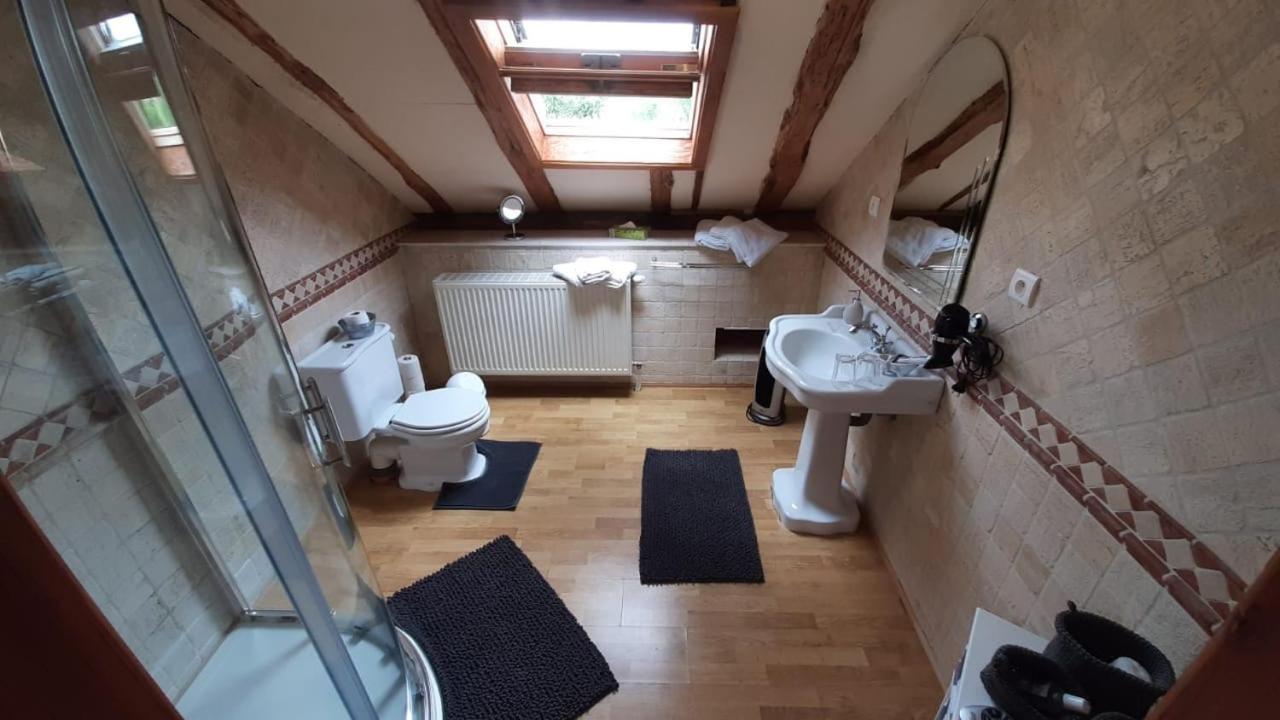 En Bord De Riviere Bed & Breakfast Casseneuil Exterior foto