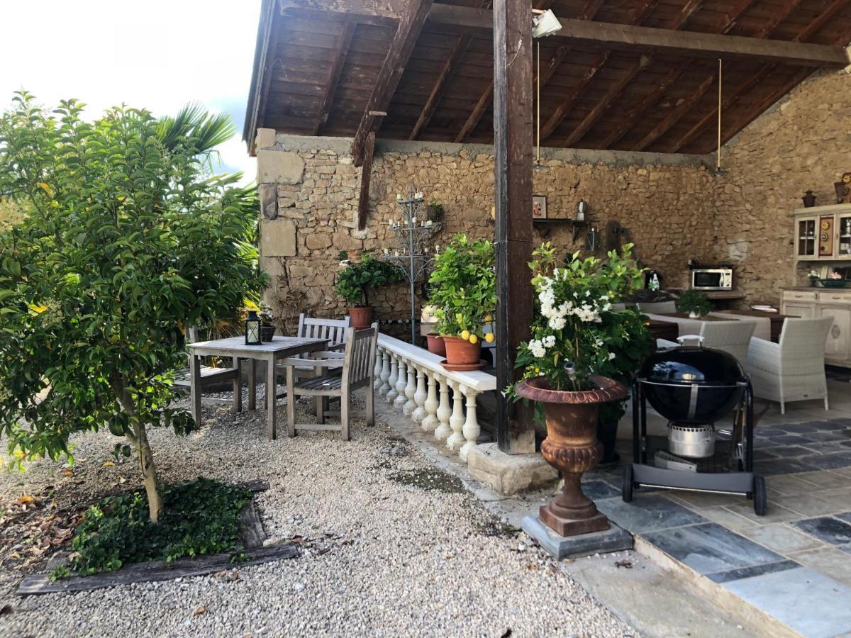 En Bord De Riviere Bed & Breakfast Casseneuil Exterior foto
