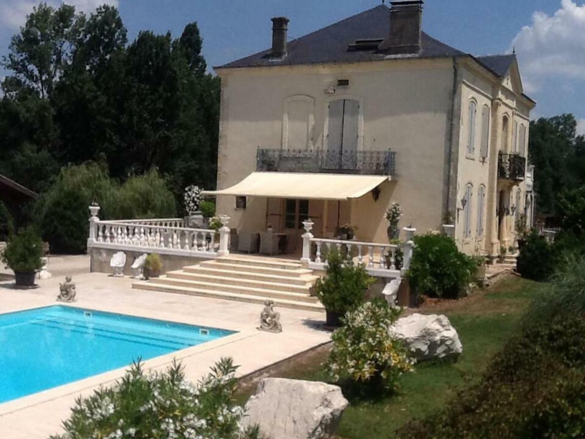 En Bord De Riviere Bed & Breakfast Casseneuil Exterior foto